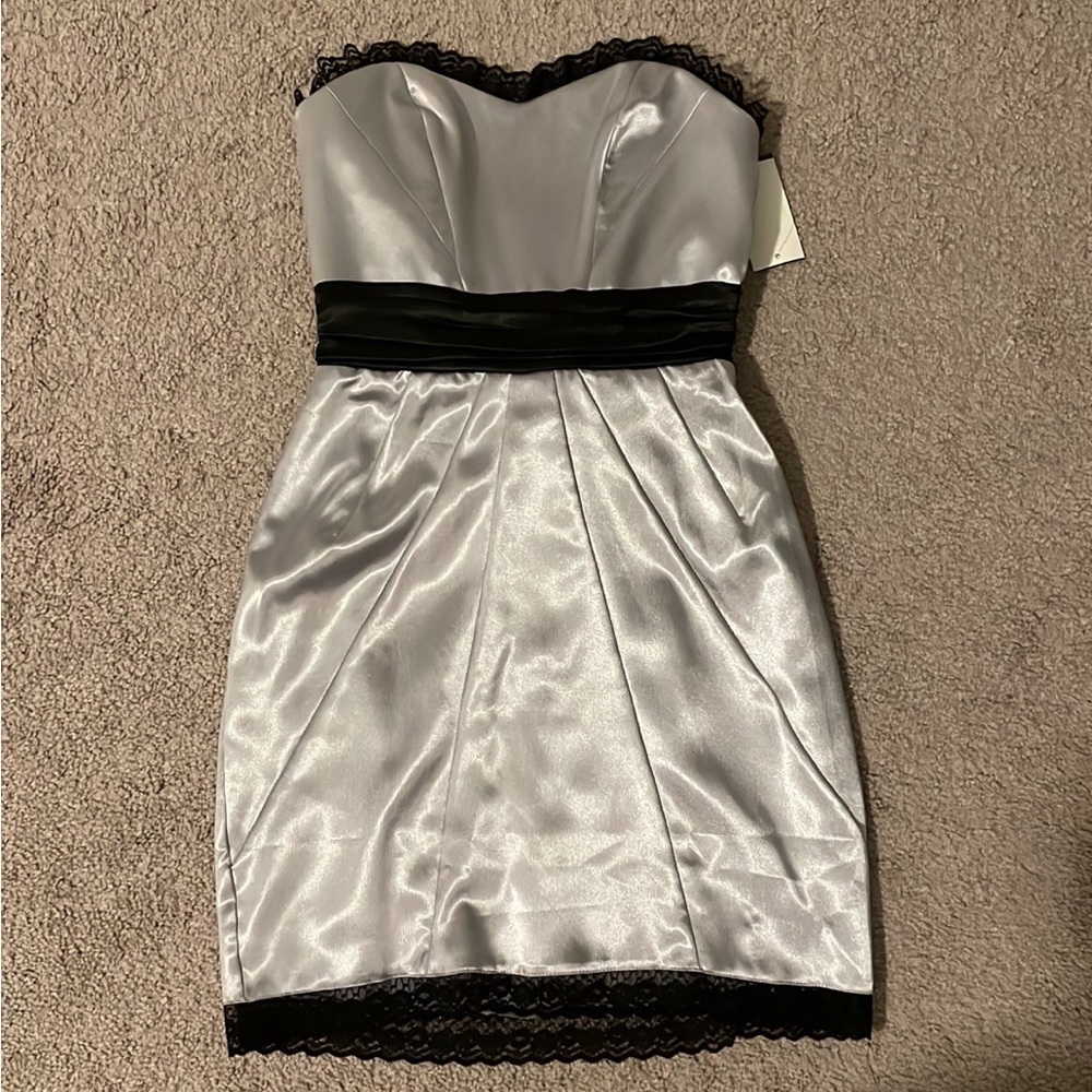 NWT Love Tease Silver Metallic Gray Short Mini Dress Black Lace Strapless 3 S